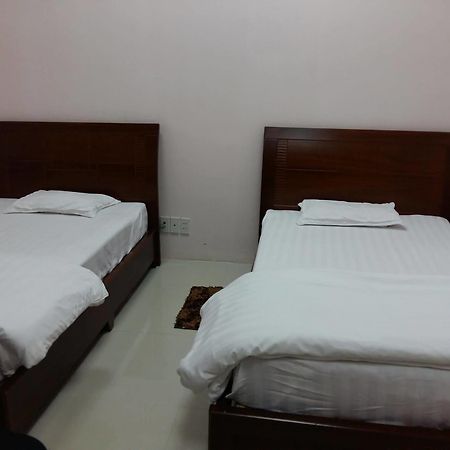 Japanese Restaurant And Hotel Sakura Thuan An Bagian luar foto